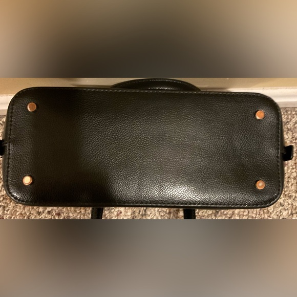 NWOT Kate Spade Saffiano Leather Crossbody - Picture 3 of 9